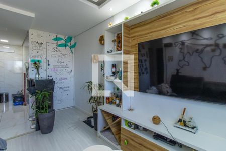 Sala de apartamento para alugar com 2 quartos, 38m² em Jardim Petropolis, Cotia