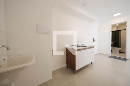 Sala/Cozinha de apartamento para alugar com 2 quartos, 33m² em Vila Silvia, São Paulo
