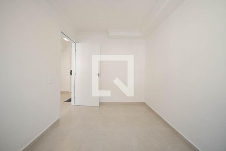 Quarto 1 de apartamento para alugar com 2 quartos, 33m² em Vila Silvia, São Paulo