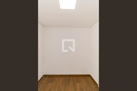 Quarto 1 de apartamento para alugar com 2 quartos, 35m² em Jardim Santa Adelia, São Paulo