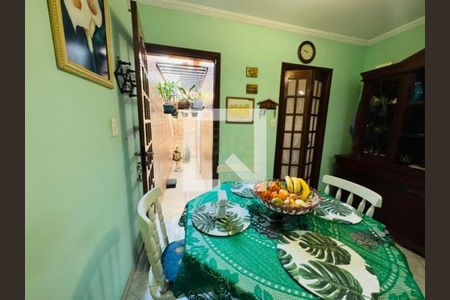 Casa à venda com 3 quartos, 184m² em Jardim Danubio, Jundiaí