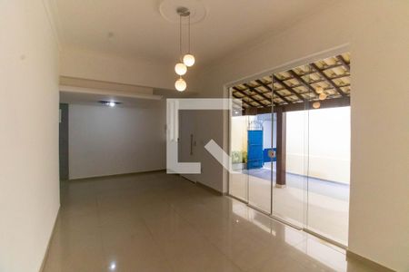 Sala de casa à venda com 2 quartos, 80m² em São Francisco, Niterói