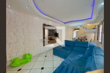 Sala de casa para alugar com 3 quartos, 250m² em Jardim Bom Clima, Guarulhos
