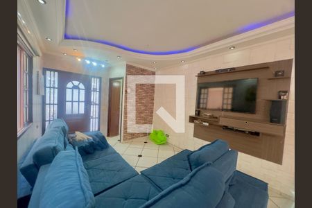 Casa à venda com 4 quartos, 250m² em Jardim Bom Clima, Guarulhos