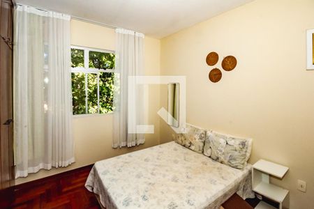 Apartamento à venda com 3 quartos, 76m² em Santa Rosa, Belo Horizonte