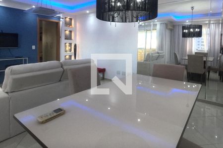 Sala de estar e jantar de apartamento para alugar com 3 quartos, 100m² em Embaré, Santos