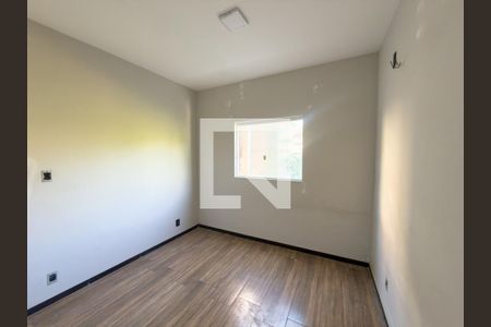 Quarto Suíte de casa para alugar com 2 quartos, 130m² em Vila Perola, Contagem