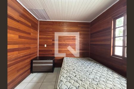 Quarto 1 de casa para alugar com 2 quartos, 60m² em Campeche Central, Florianópolis