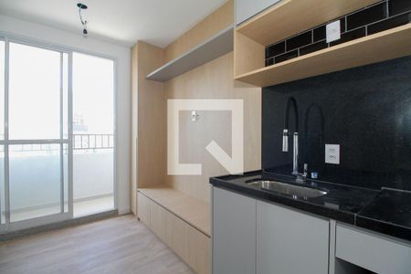 Sala e Cozinha de apartamento para alugar com 1 quarto, 25m² em Pinheiros, São Paulo