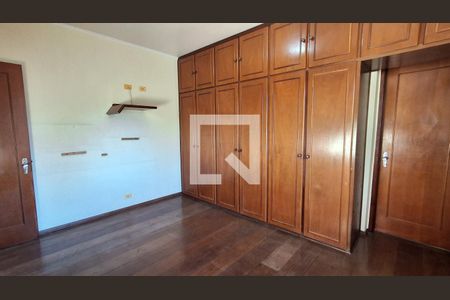 Suíte  de casa para alugar com 2 quartos, 393m² em Jardim Tres Marias, São Bernardo do Campo