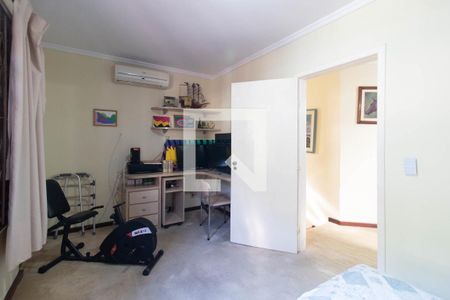 Quarto 1 de casa à venda com 3 quartos, 229m² em Ipanema, Porto Alegre