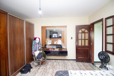 Quarto Suíte de casa para alugar com 4 quartos, 278m² em Nacional, Contagem