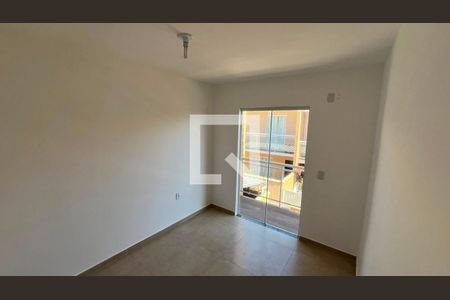 Sala/cozinha de casa para alugar com 2 quartos, 60m² em Laranjal, São Gonçalo