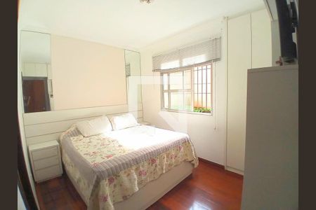 Apartamento à venda com 2 quartos, 70m² em Sagrada Família, Belo Horizonte