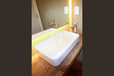 Lavabo de apartamento para alugar com 2 quartos, 89m² em Itaim Bibi, São Paulo