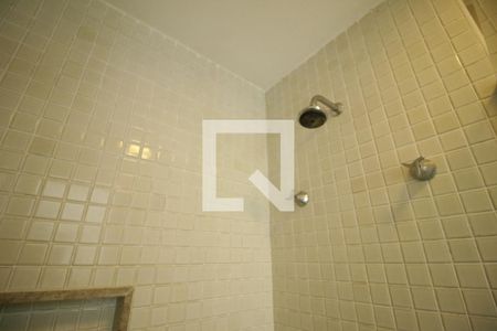 Banheiro de kitnet/studio para alugar com 1 quarto, 34m² em Jacarepaguá, Rio de Janeiro