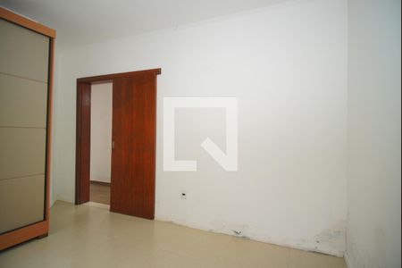 Quarto 1 de casa para alugar com 3 quartos, 96m² em Sarandi, Porto Alegre
