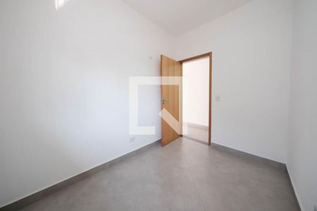 Quarto 1 de apartamento para alugar com 2 quartos, 55m² em Vila Talarico, São Paulo