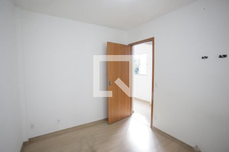 Quarto 1 de apartamento para alugar com 2 quartos, 50m² em Taquara, Rio de Janeiro