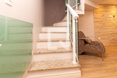 Escada de casa à venda com 3 quartos, 141m² em Hauer, Curitiba
