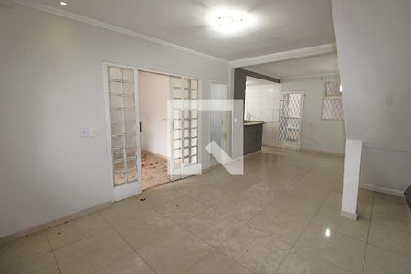 Sala de casa para alugar com 3 quartos, 180m² em Anchieta, Nilópolis