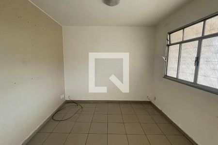 Sala de casa para alugar com 2 quartos, 200m² em Jardim Leal, Duque de Caxias