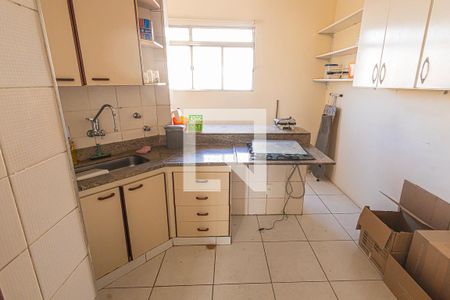 Cozinha de apartamento à venda com 4 quartos, 130m² em Santa Amelia, Belo Horizonte