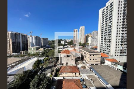 Vista de apartamento para alugar com 2 quartos, 58m² em Caxingui, São Paulo