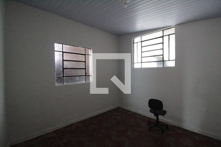 Quarto 1 de casa para alugar com 3 quartos, 190m² em Minas Caixa, Belo Horizonte