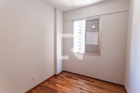 Quarto 2 de apartamento para alugar com 2 quartos, 64m² em Funcionários, Belo Horizonte