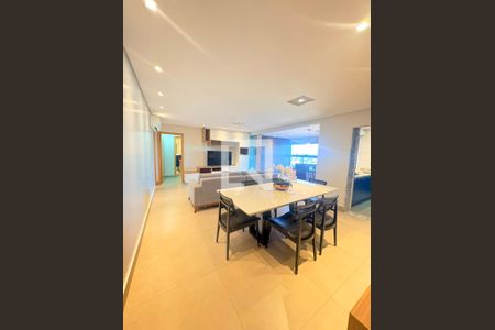 Apartamento para alugar com 3 quartos, 122m² em Setor Marista, Goiânia