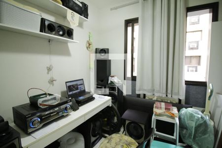 Quarto 1 de apartamento para alugar com 3 quartos, 73m² em Freguesia (jacarepaguá), Rio de Janeiro