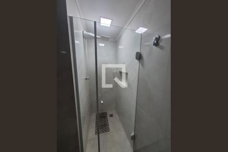 Banheiro de apartamento para alugar com 1 quarto, 53m² em Ideal, Novo Hamburgo