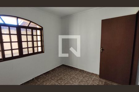 Quarto 1 de casa para alugar com 4 quartos, 283m² em Cidade Kemel, Poá
