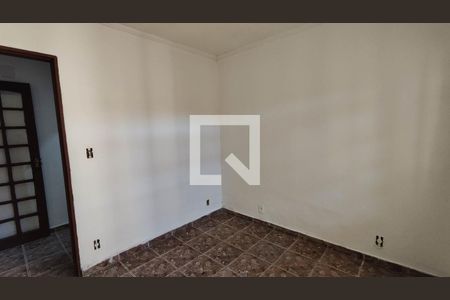 Quarto 1 de casa para alugar com 4 quartos, 283m² em Cidade Kemel, Poá