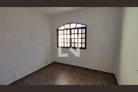 Quarto 1 de casa para alugar com 4 quartos, 283m² em Cidade Kemel, Poá