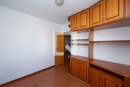 QUARTO2 de apartamento para alugar com 3 quartos, 60m² em Padre Eustáquio, Belo Horizonte