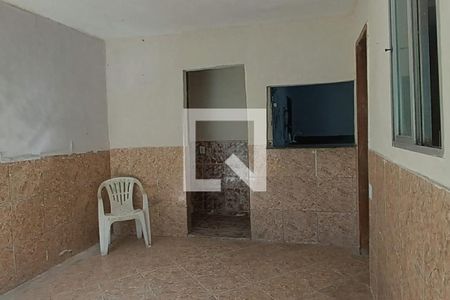 Sala de casa para alugar com 1 quarto, 350m² em Itatiaia, Duque de Caxias