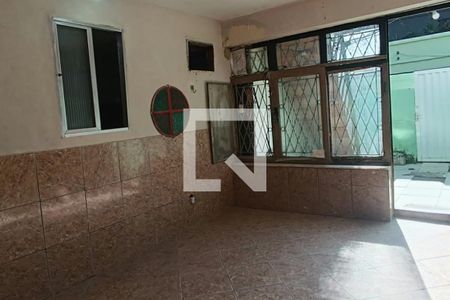 Sala de casa para alugar com 1 quarto, 350m² em Itatiaia, Duque de Caxias