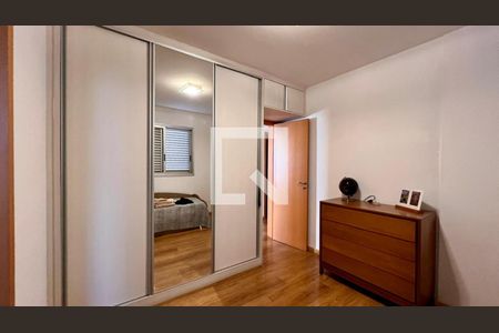 Apartamento à venda com 4 quartos, 293m² em Santo Antônio, Belo Horizonte