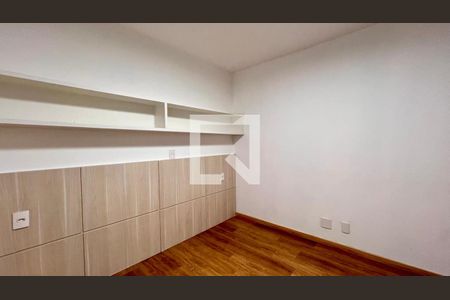 Apartamento à venda com 4 quartos, 293m² em Santo Antônio, Belo Horizonte