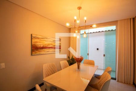 Sala de Jantar de casa à venda com 3 quartos, 280m² em Vila Jardim Leblon, Belo Horizonte
