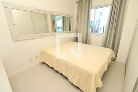 Suíte de apartamento para alugar com 1 quarto, 46m² em Caminho das Árvores, Salvador