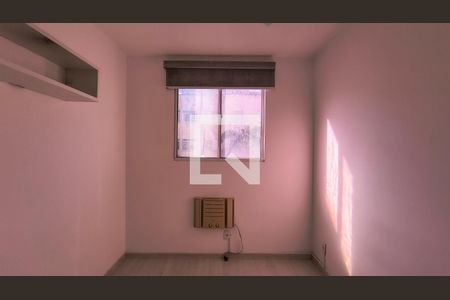 Quarto 1 de apartamento à venda com 3 quartos, 55m² em Vargem Grande, Rio de Janeiro
