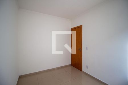 Quarto 2 de apartamento para alugar com 2 quartos, 45m² em Caguaçu, Sorocaba