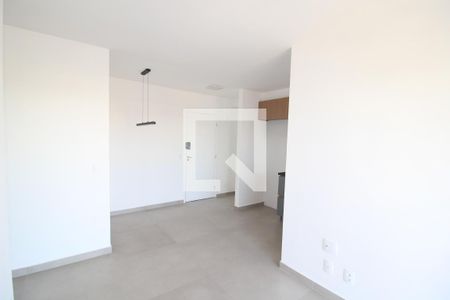Sala / Cozinha de apartamento para alugar com 2 quartos, 47m² em Vila das Bandeiras, Guarulhos