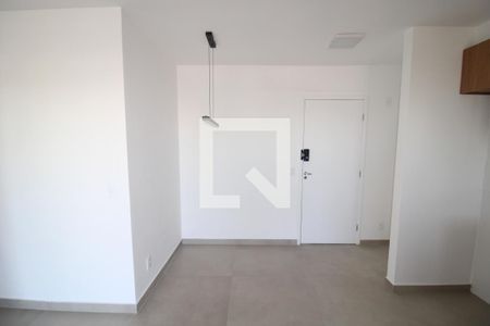 Sala / Cozinha de apartamento para alugar com 2 quartos, 47m² em Vila das Bandeiras, Guarulhos