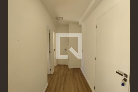 Corredor  de apartamento para alugar com 2 quartos, 35m² em Bosque da Saúde, São Paulo
