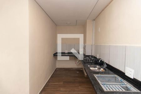 Cozinha e Área de Serviço de apartamento para alugar com 2 quartos, 32m² em Parque Novo Mundo, São Paulo