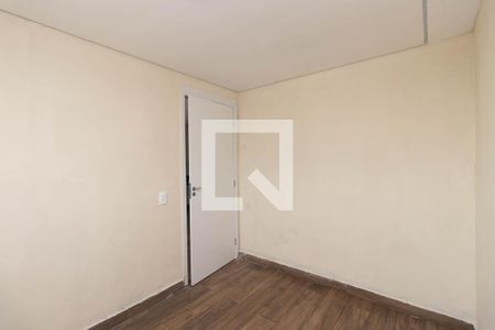 Quarto 1 de apartamento para alugar com 2 quartos, 32m² em Parque Novo Mundo, São Paulo